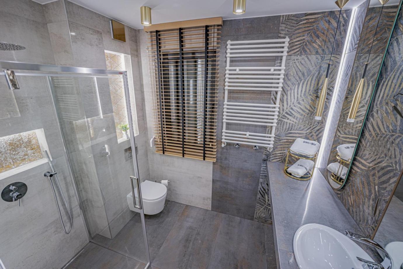 Apartament W Cieplicach Platinium Jelenia Gora Exterior photo